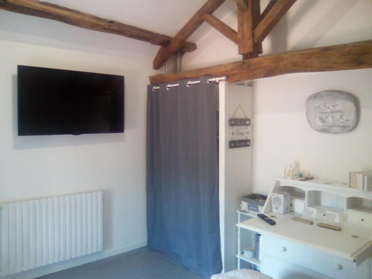 Mas Des Vignes Piscine Chauffee Bed & Breakfast Le Champ-Saint-Pere ภายนอก รูปภาพ