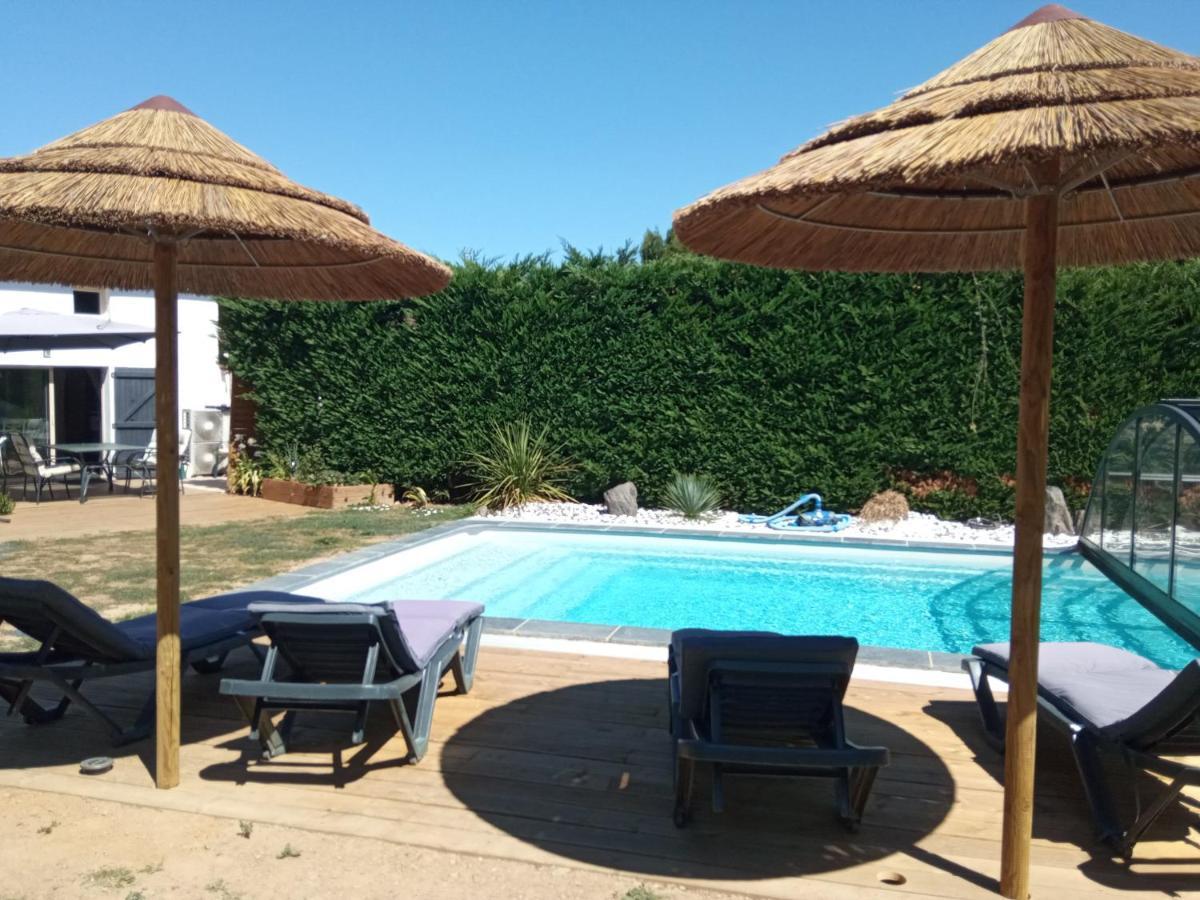 Mas Des Vignes Piscine Chauffee Bed & Breakfast Le Champ-Saint-Pere ภายนอก รูปภาพ